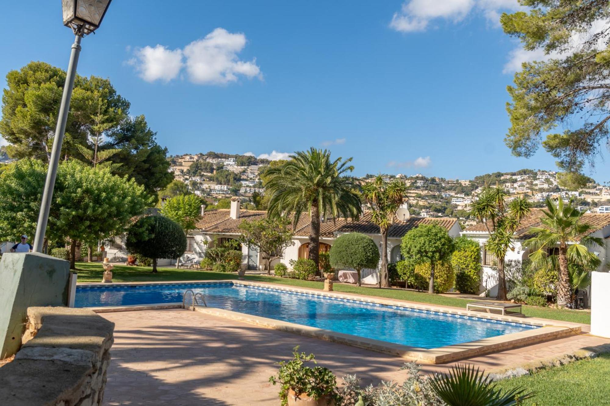 Bungalow Marquerite Moraira, 5 Minutes From Beach Teulada Buitenkant foto