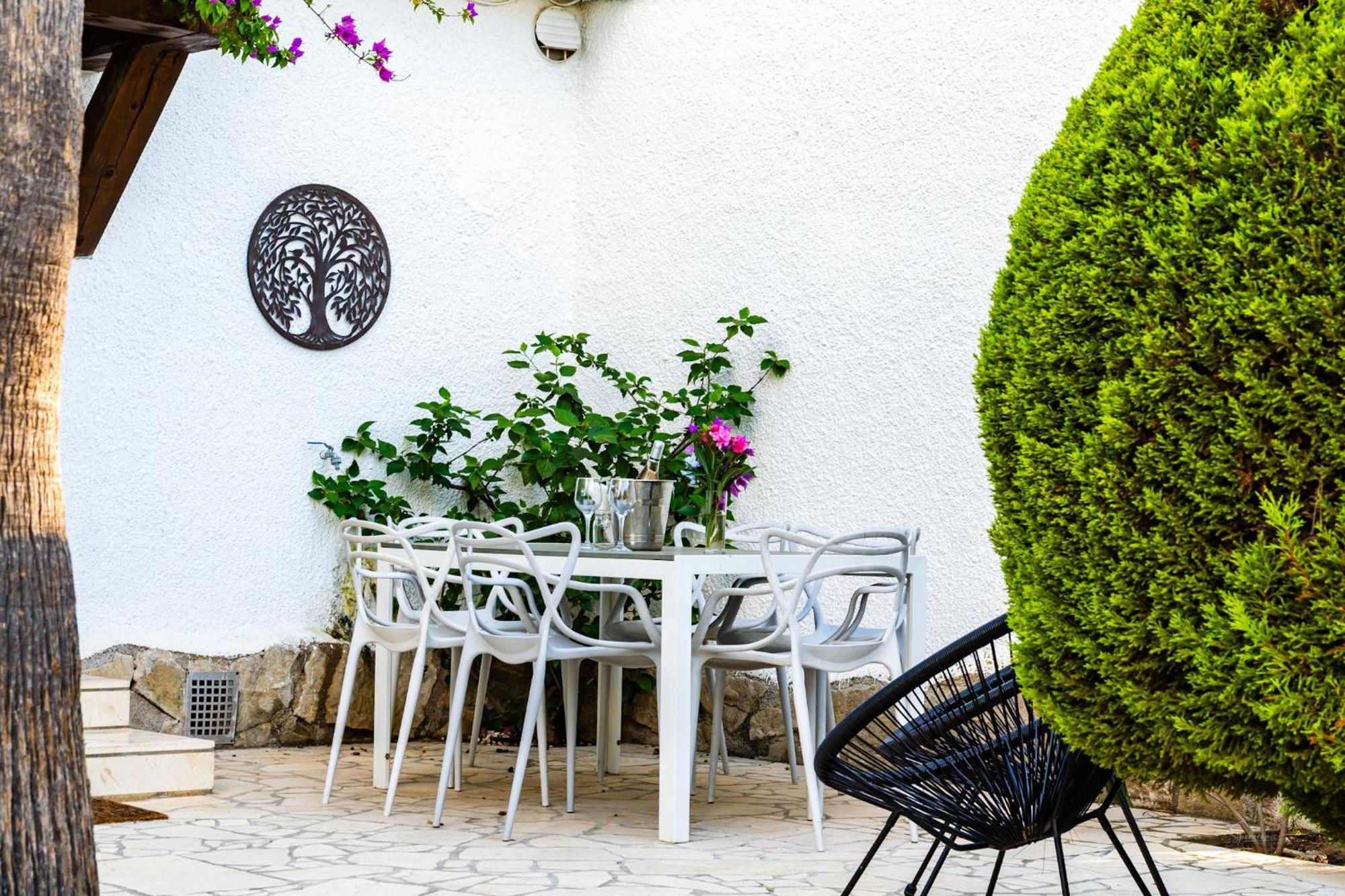 Bungalow Marquerite Moraira, 5 Minutes From Beach Teulada Buitenkant foto