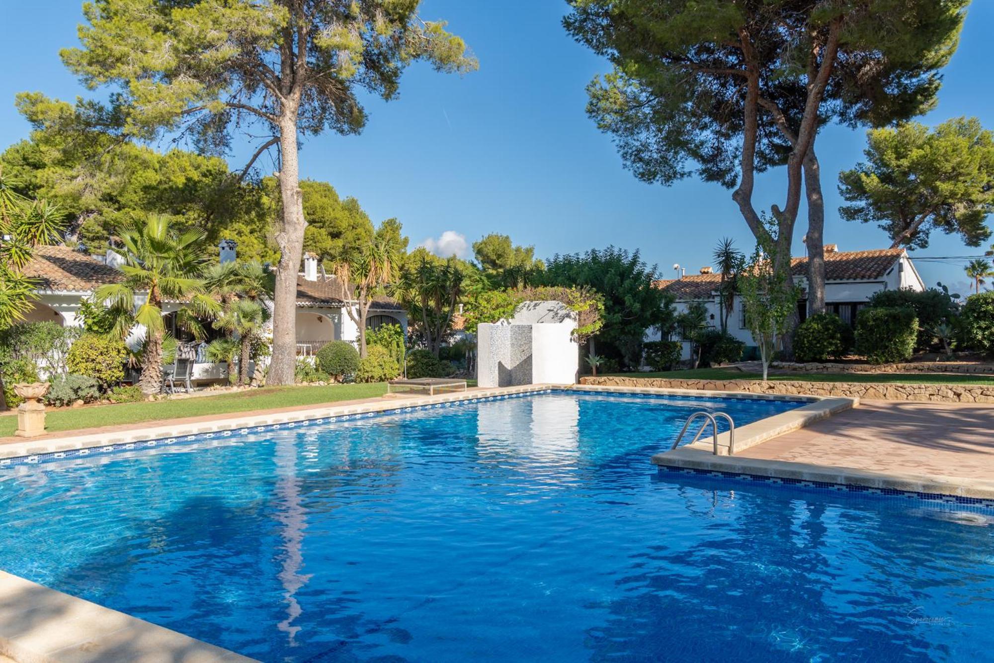 Bungalow Marquerite Moraira, 5 Minutes From Beach Teulada Buitenkant foto